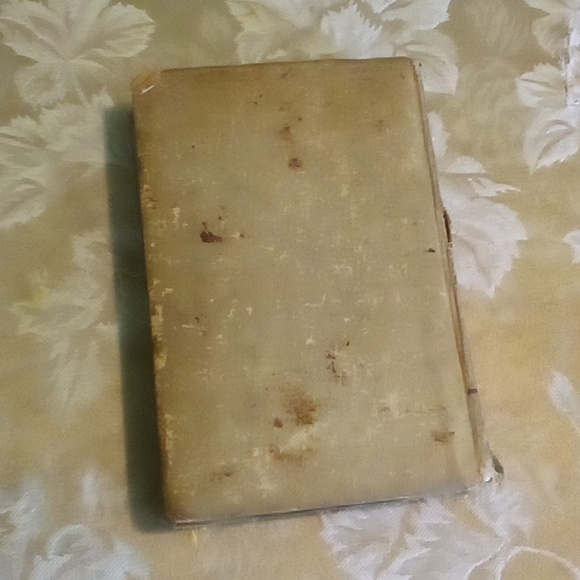 The Secret Garden 2nd Ed 1911 fair condition, spine binding needs reglued 1st 2 - Picture 7 of 7